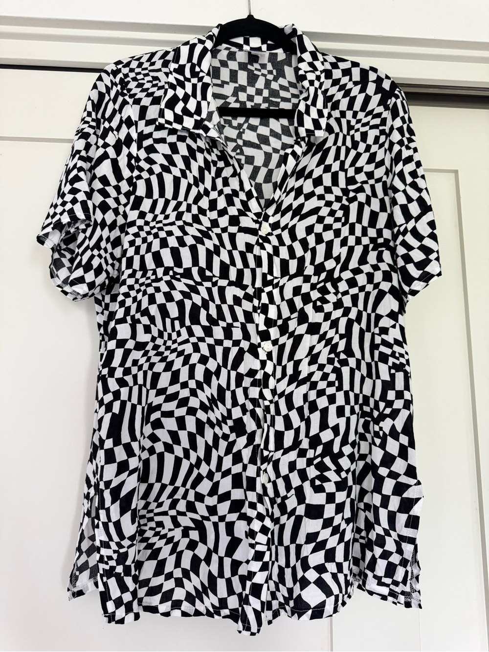 wild fable Black & White Wavy Checker Button-Front Shirt